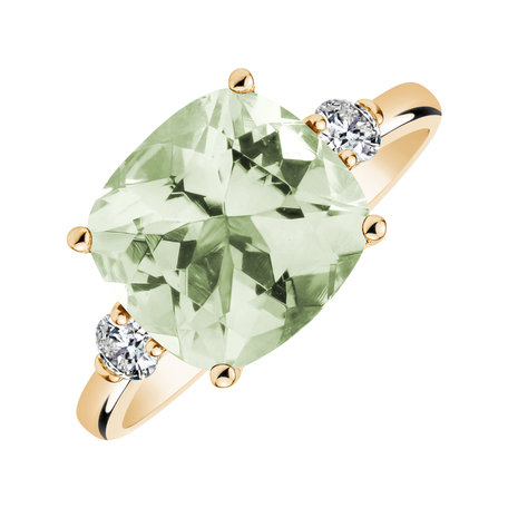 Diamond ring with Amethyst The Countess