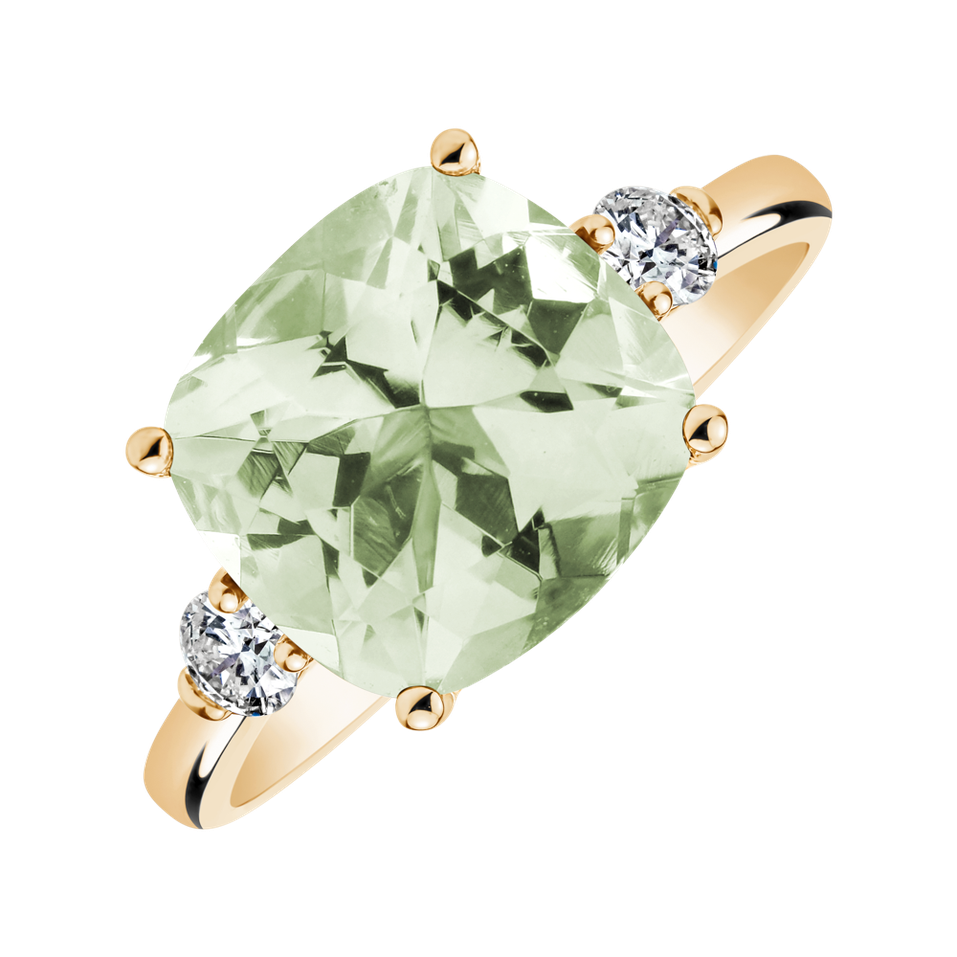 Diamond ring with Amethyst The Countess