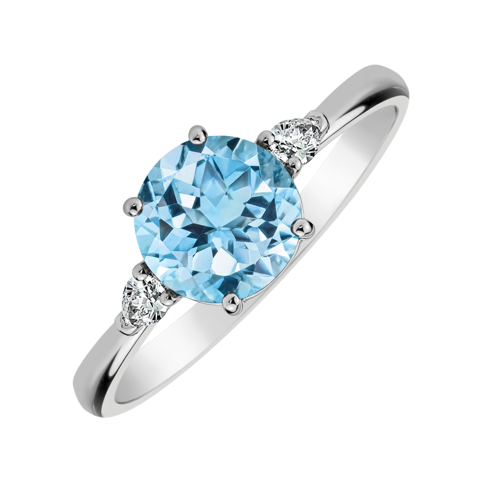 Diamond ring with Topaz Majestic Oasis