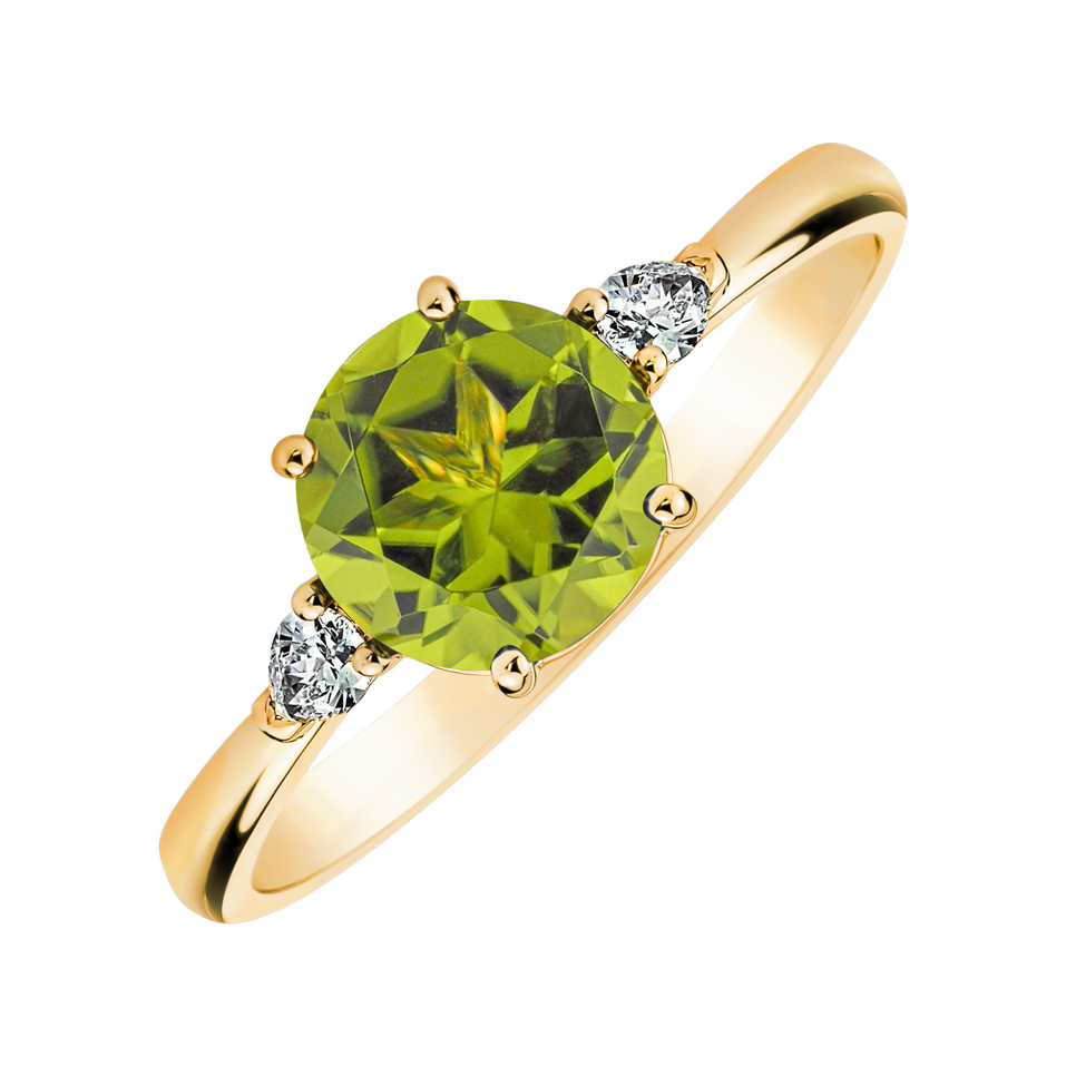 Diamond ring with Peridote Majestic Oasis