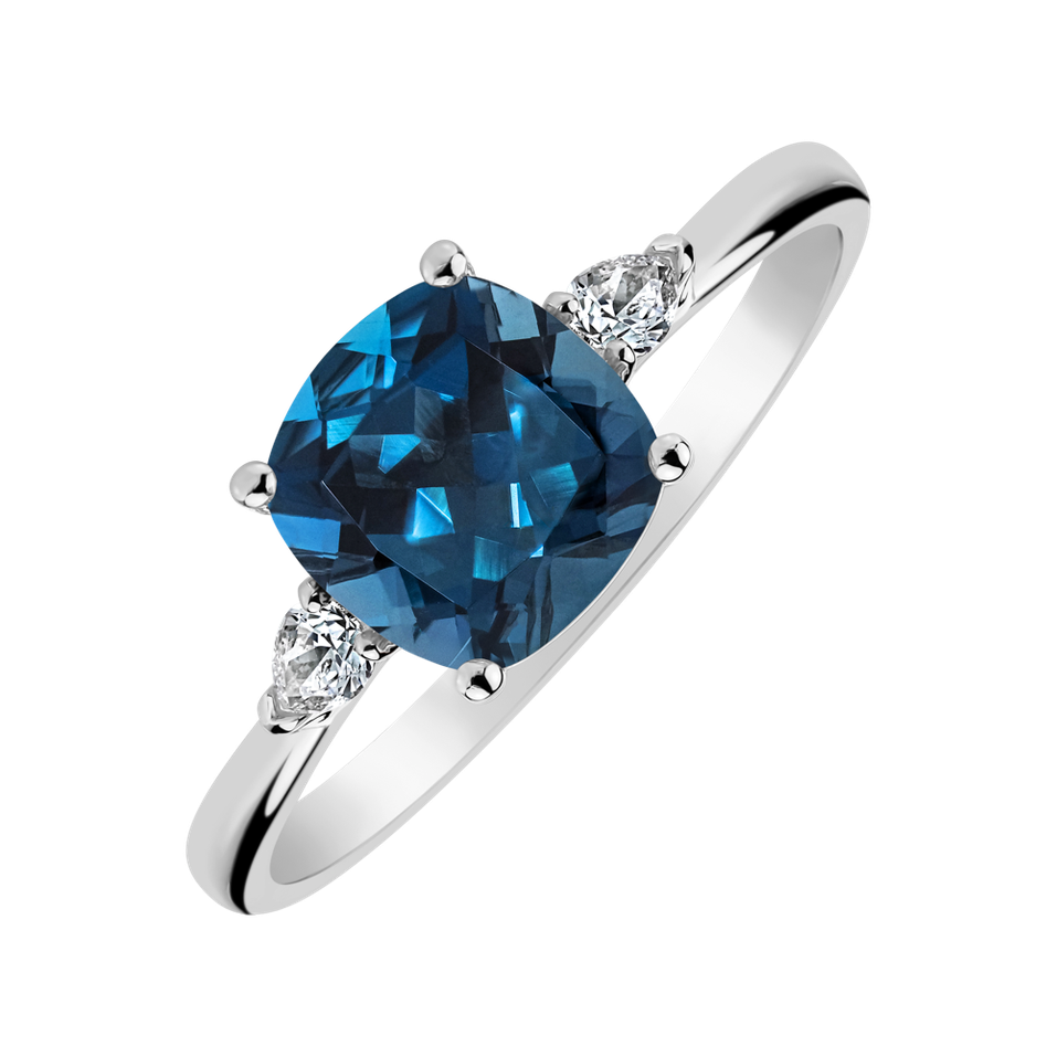 Diamond ring with Topaz Mirabel
