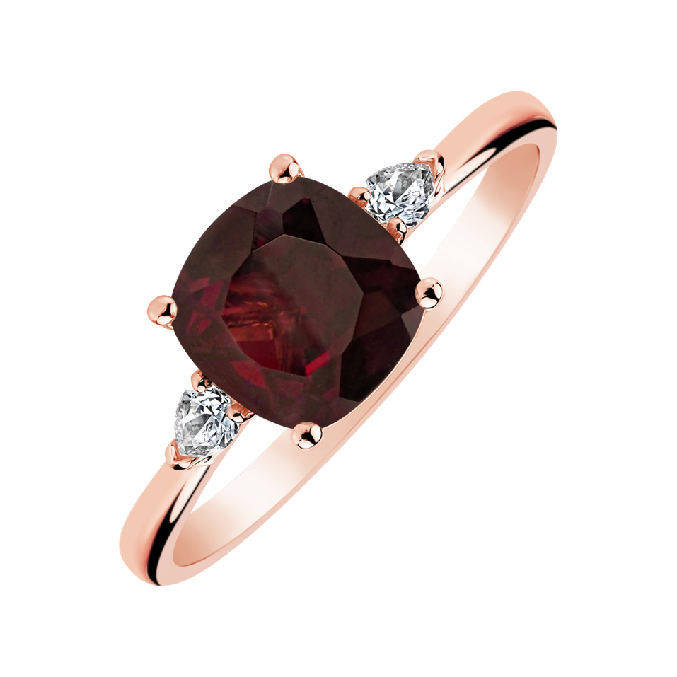 Diamond ring with Rhodolite Mirabel