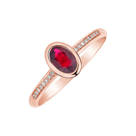 Diamond ring with Ruby Elliptical perfection