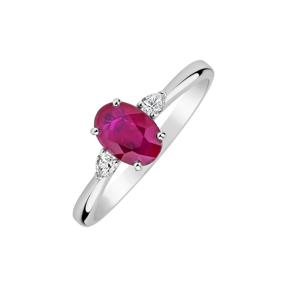 Diamond ring with Ruby Fiona