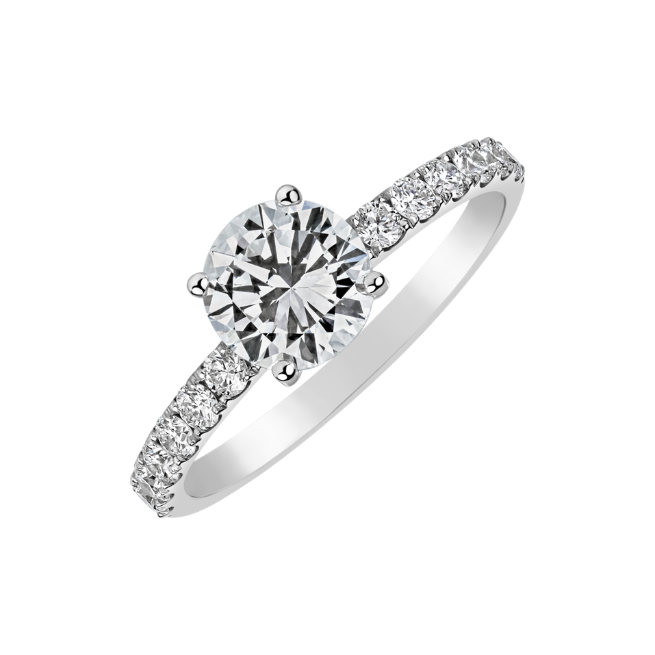Diamond ring The Ice Queen