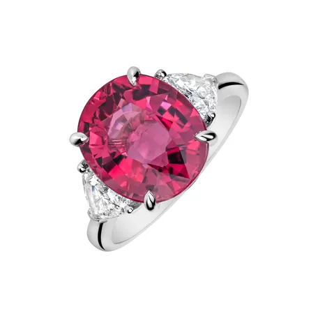 Diamond ring with Tourmaline Velian