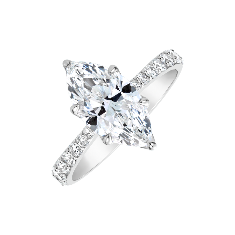Diamond ring Victoriano