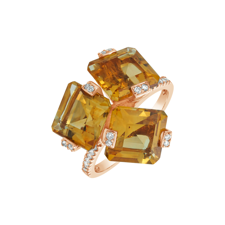 Diamond ring with Citrine Fragments