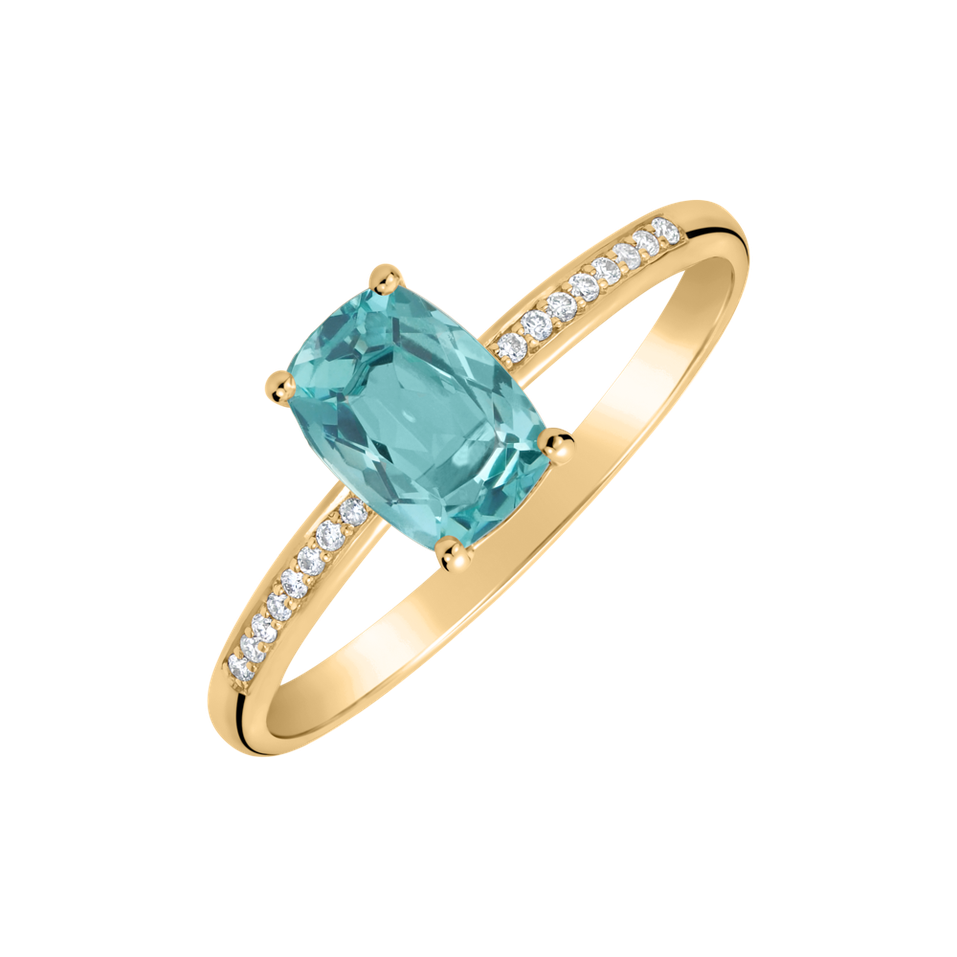 Diamond ring with Apatite Light of Spring