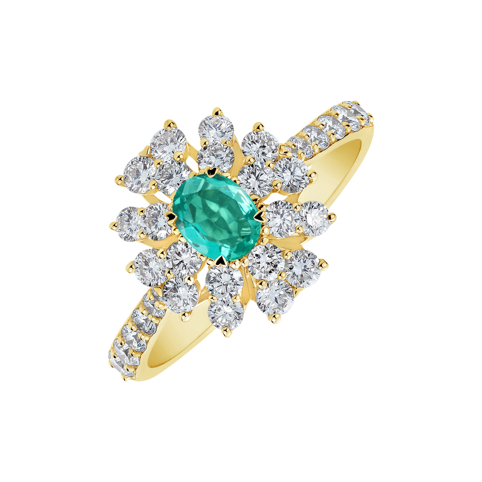 Diamond ring with Emerald Venancio