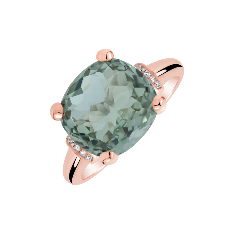 Diamond ring with Amethyst The Light