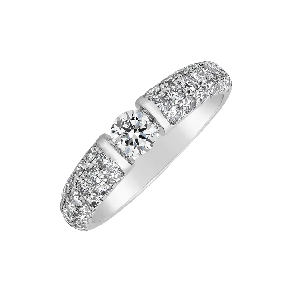 Diamond ring Liv