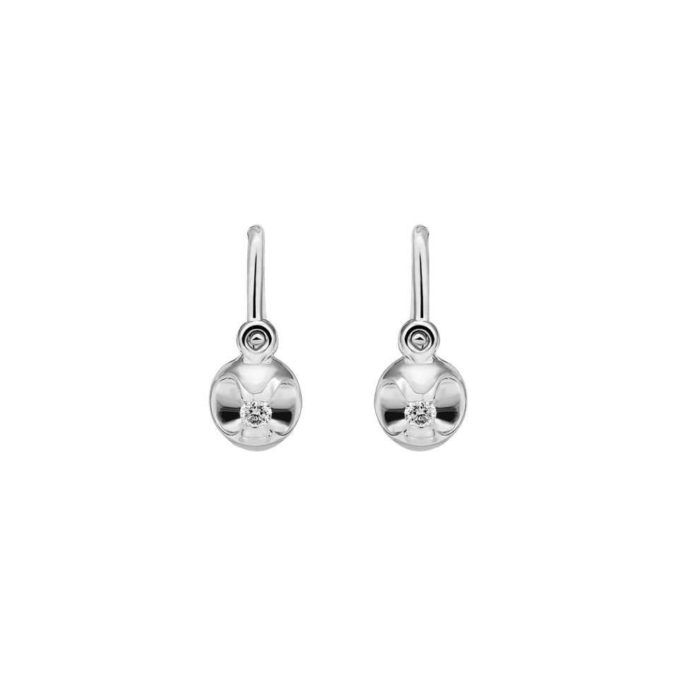 Children's diamond earrings Beauty