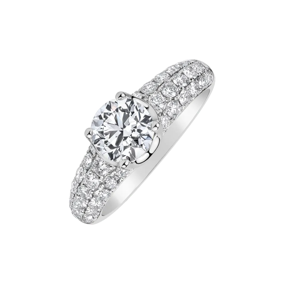 Diamond ring Moon's Anthem