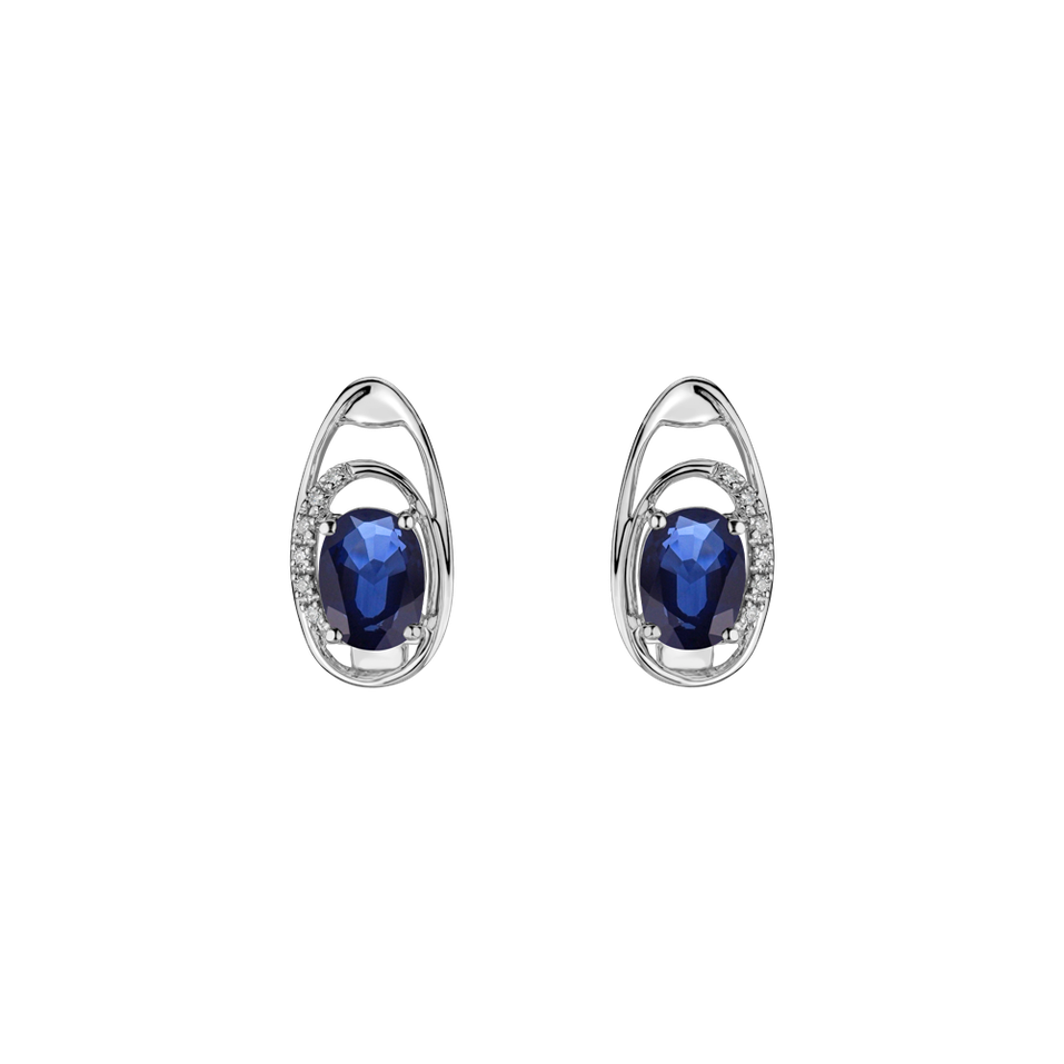 Diamond earrings with Sapphire Deep Blue
