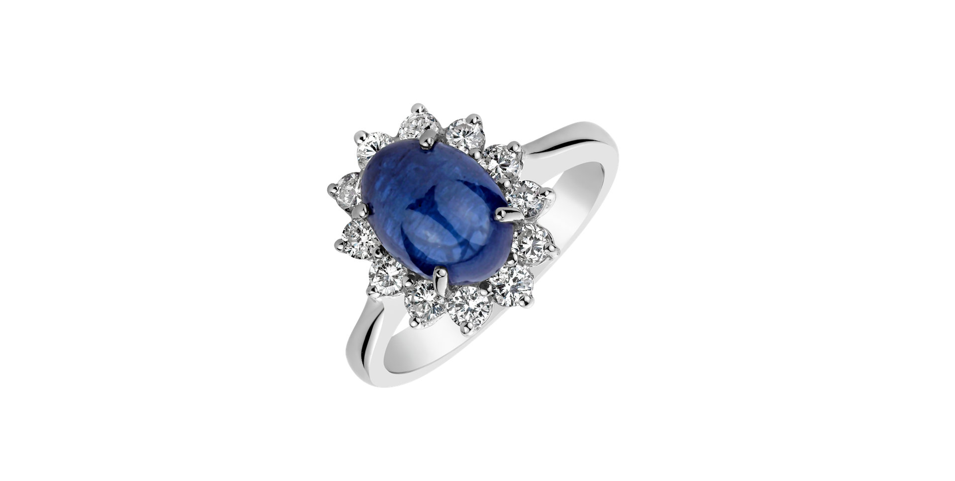Diamond ring with Sapphire Private Ride