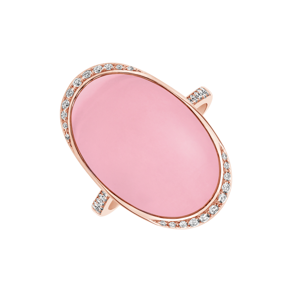 Diamond ring with Rose Quartz Mistress Magic