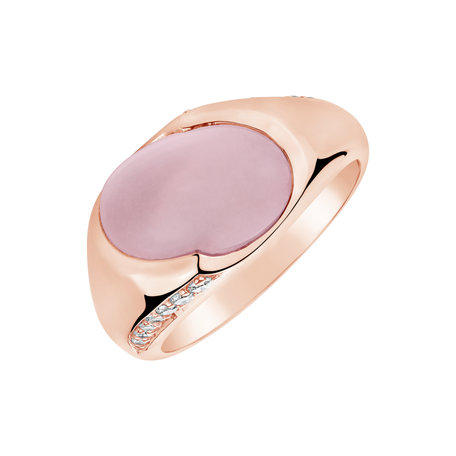 Diamond ring with Rose Quartz Mistress Desire