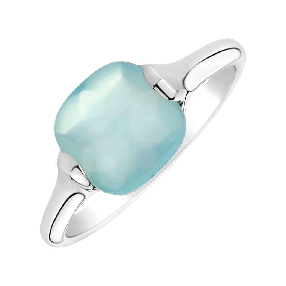 Ring with Turquoise Chalcedony Bonbon