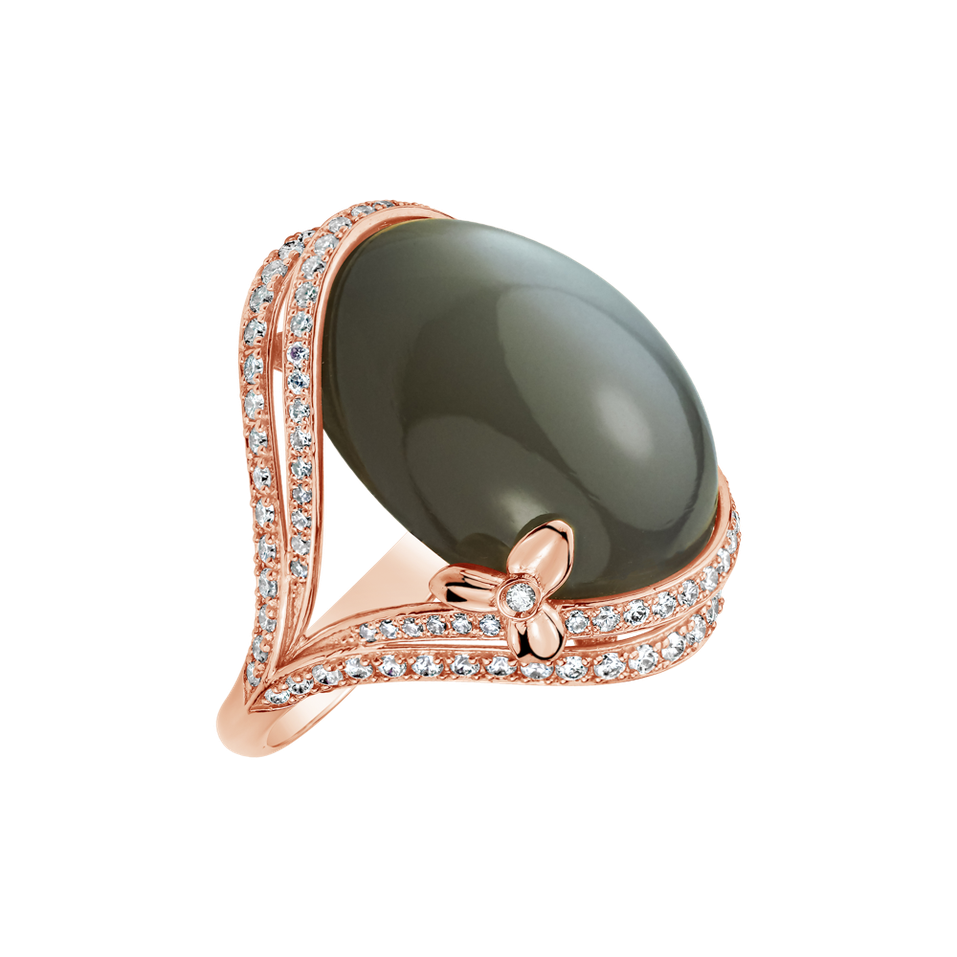 Diamond ring with Moonstone Grey Magical Countess