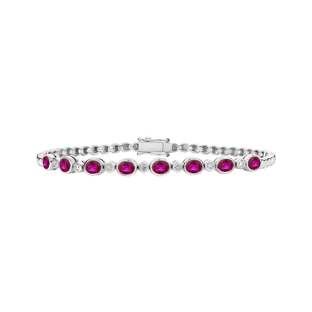 Diamond bracelet with Ruby Meghan Beauty