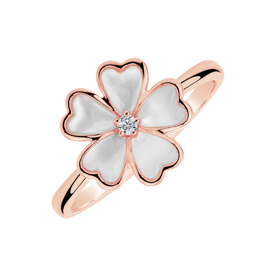 Diamond ring with Pearl Blossoming Meadow