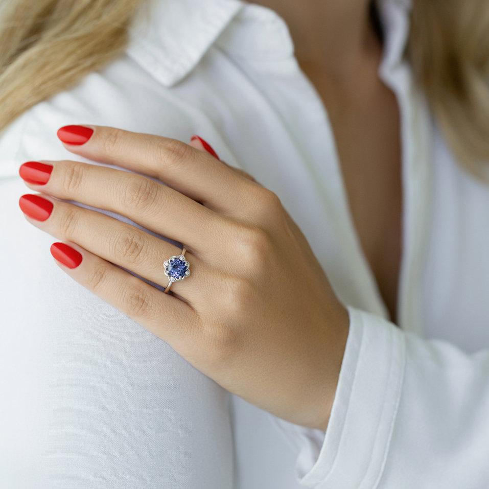 Diamond ring with Tanzanite Galaxy Flower
