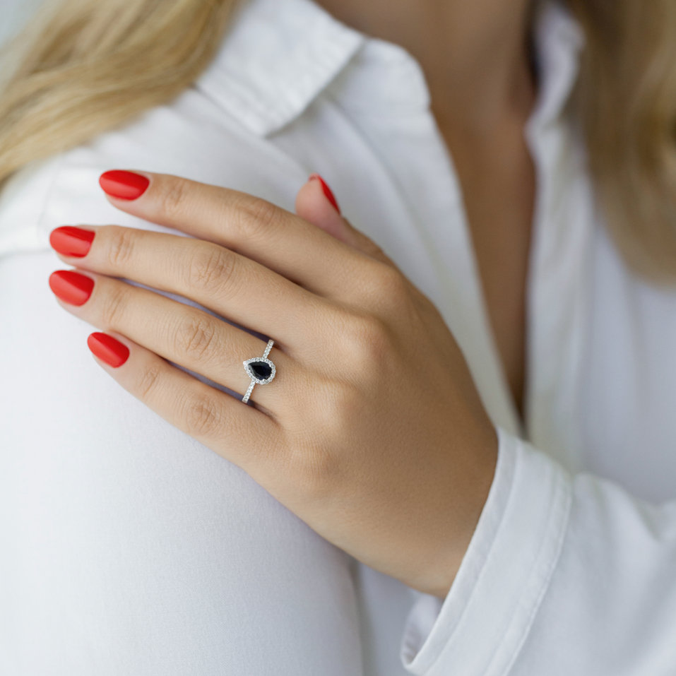 Diamond ring with Sapphire Charming Glory