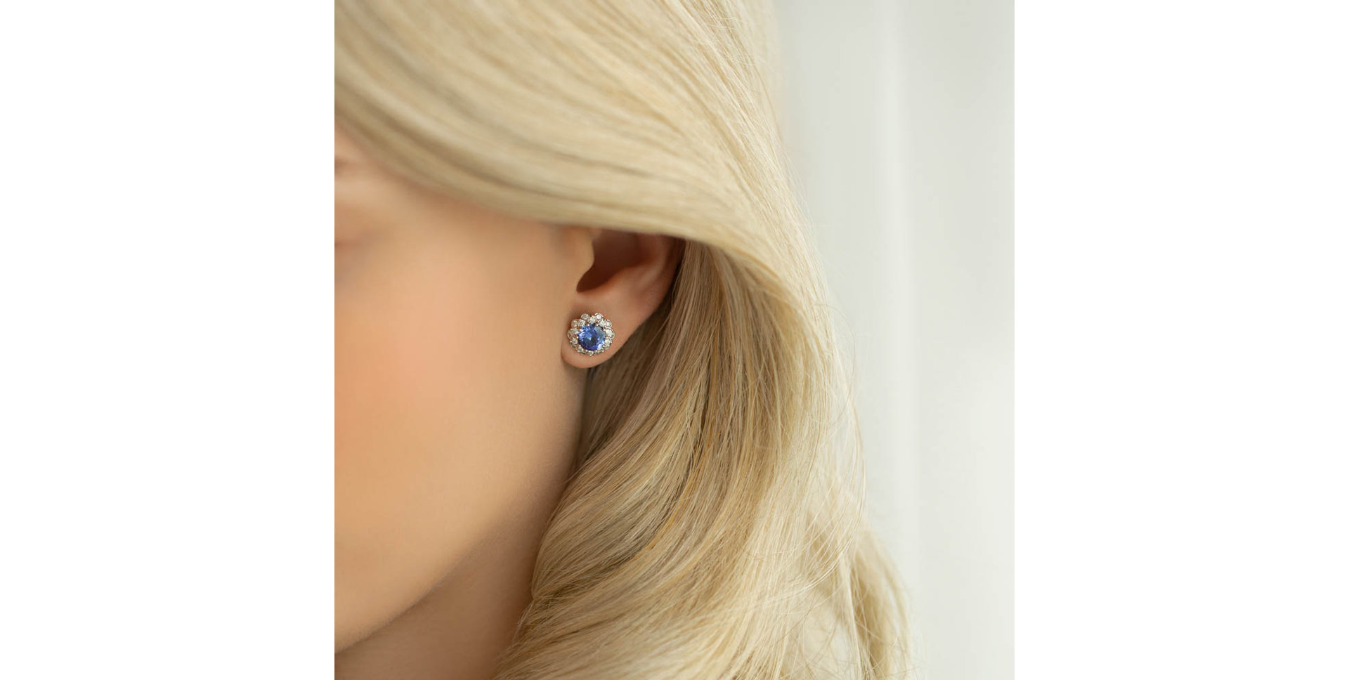 Diamond earrings with Tanzanite Princess Bloom