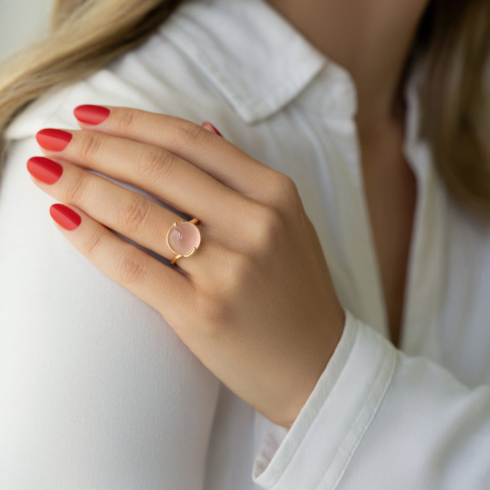 Diamond ring with Rose Quartz Always Kiss