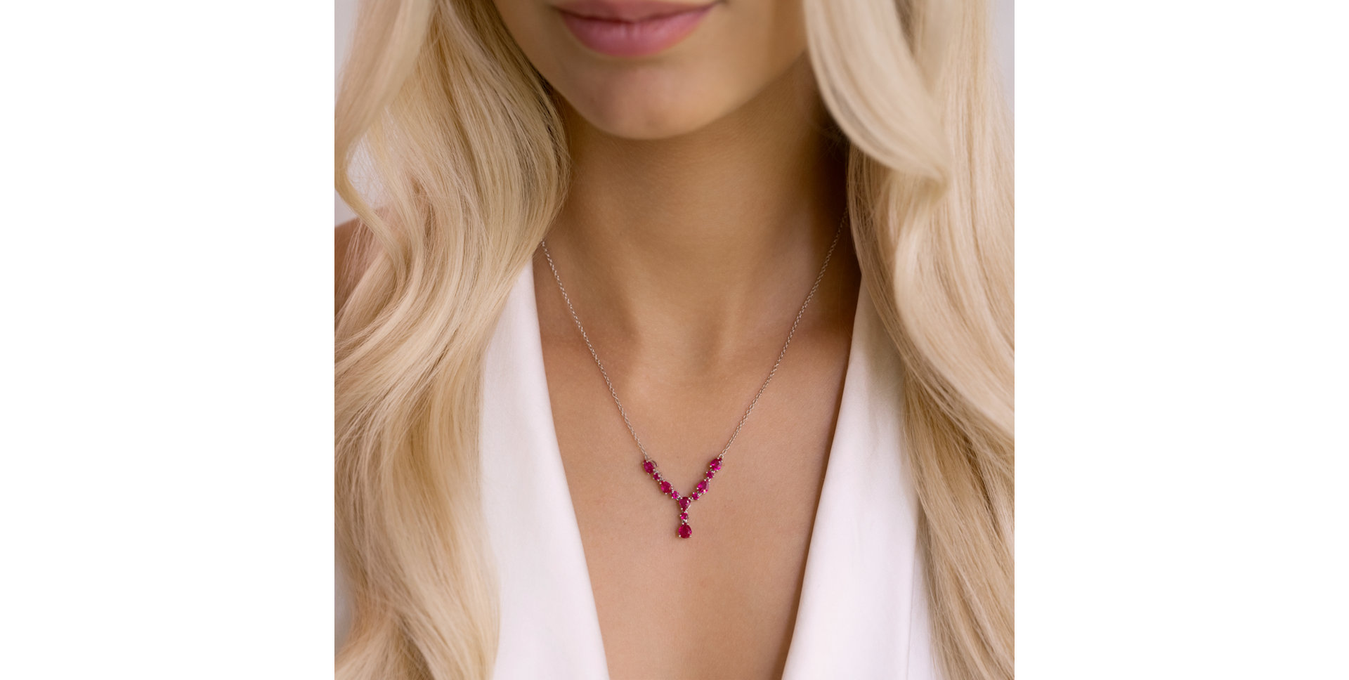 Necklace with Ruby Deflagration