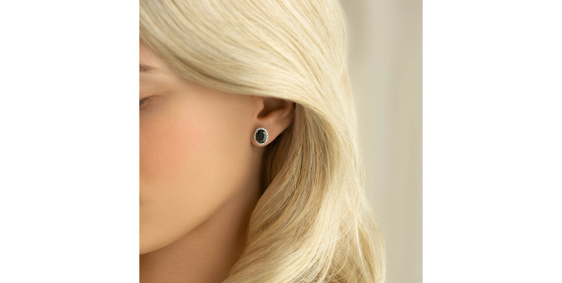 Diamond earrings with Sapphire Imperial Allegory