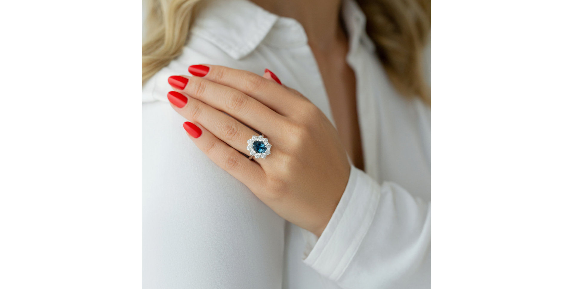 Diamond ring with Sapphire Sky Goddess