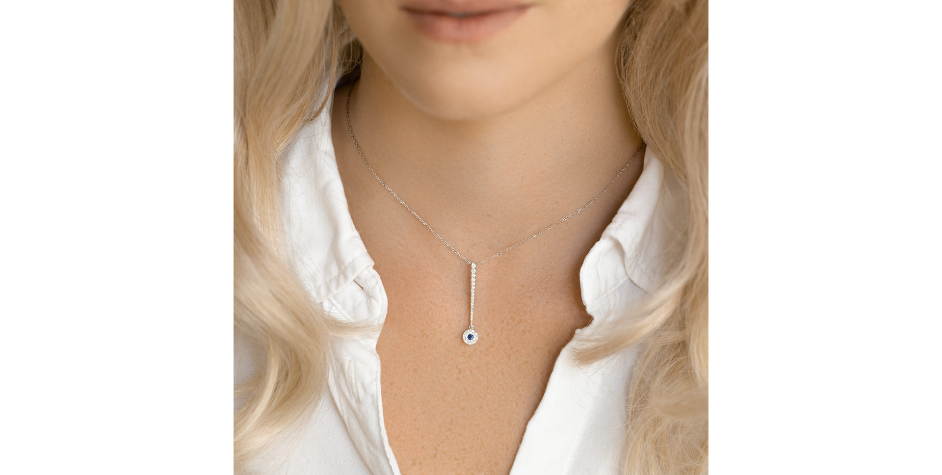 Diamond pendant with Emerald Sparkling Exclamation