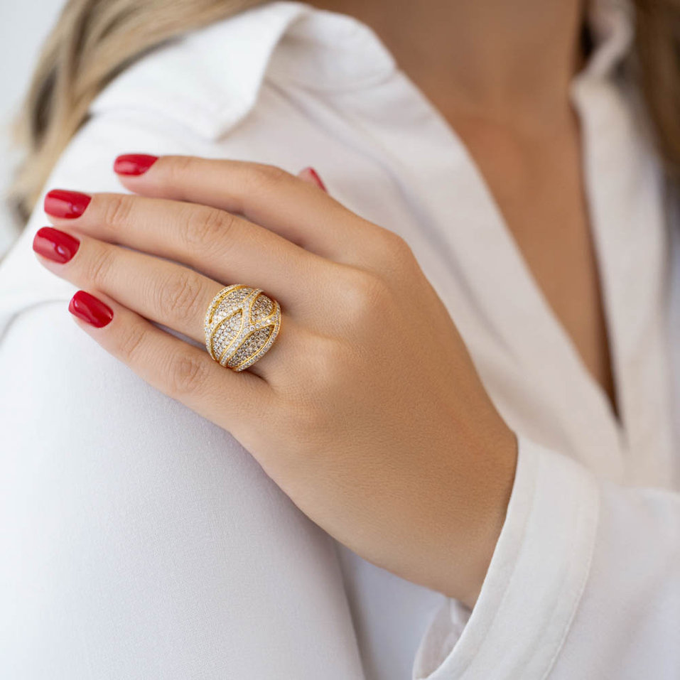 Ring with brown and white diamonds Sunny Queen