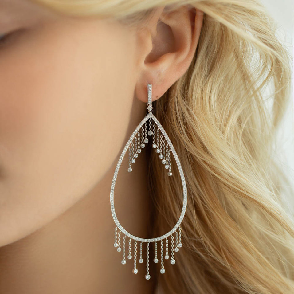 Diamond earrings Rain of tears