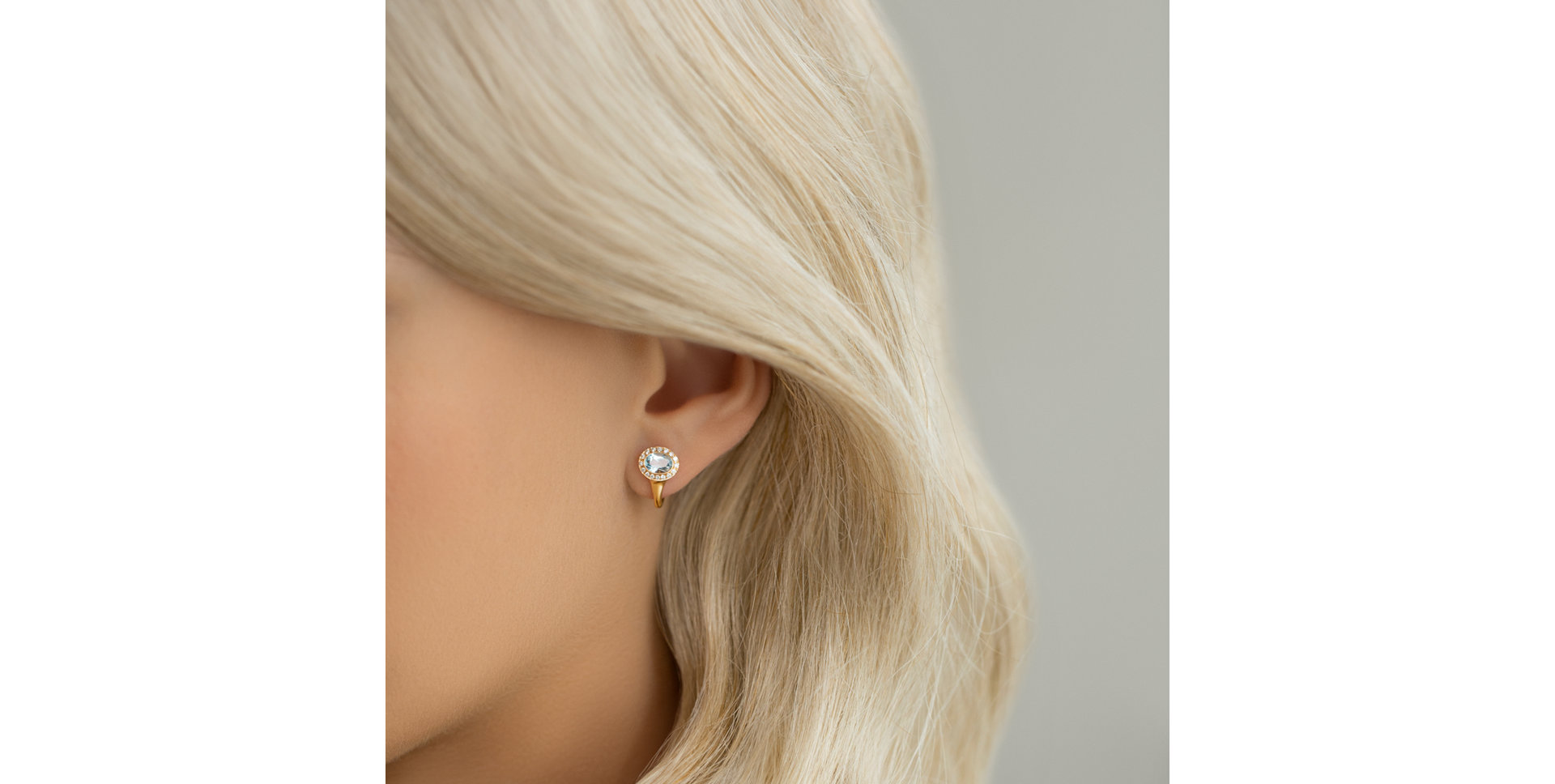 Diamond earrings with Aquamarine Echoes