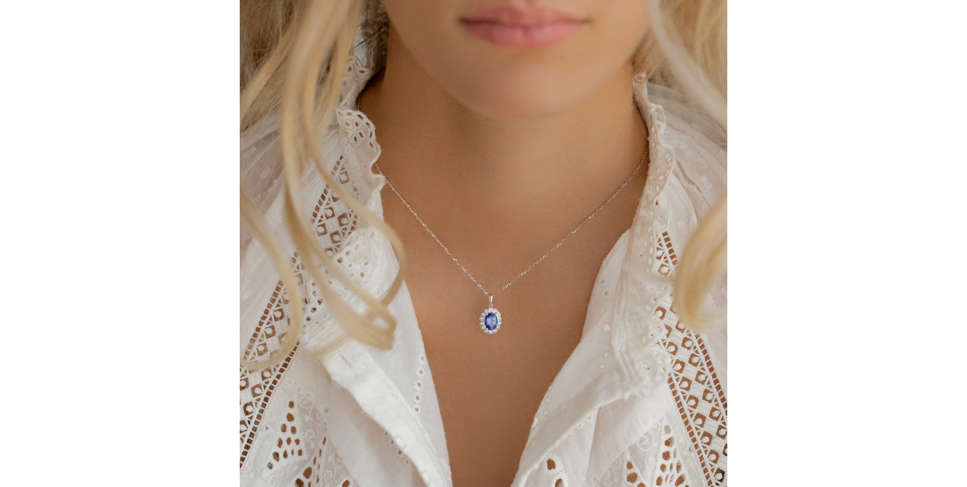 Diamond pendant with Tanzanite Princess