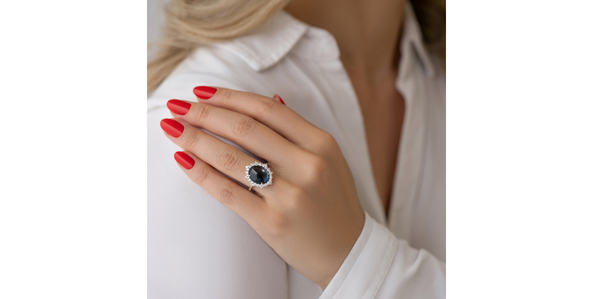 Diamond ring with Topaz Blue Hope