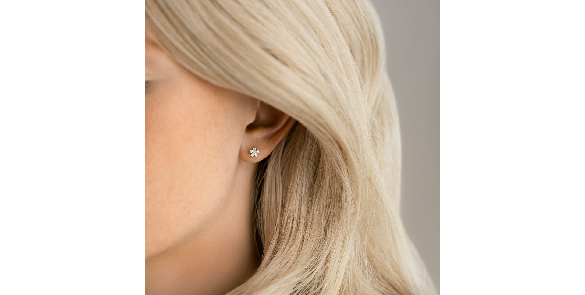 Diamond earrings Sparkless