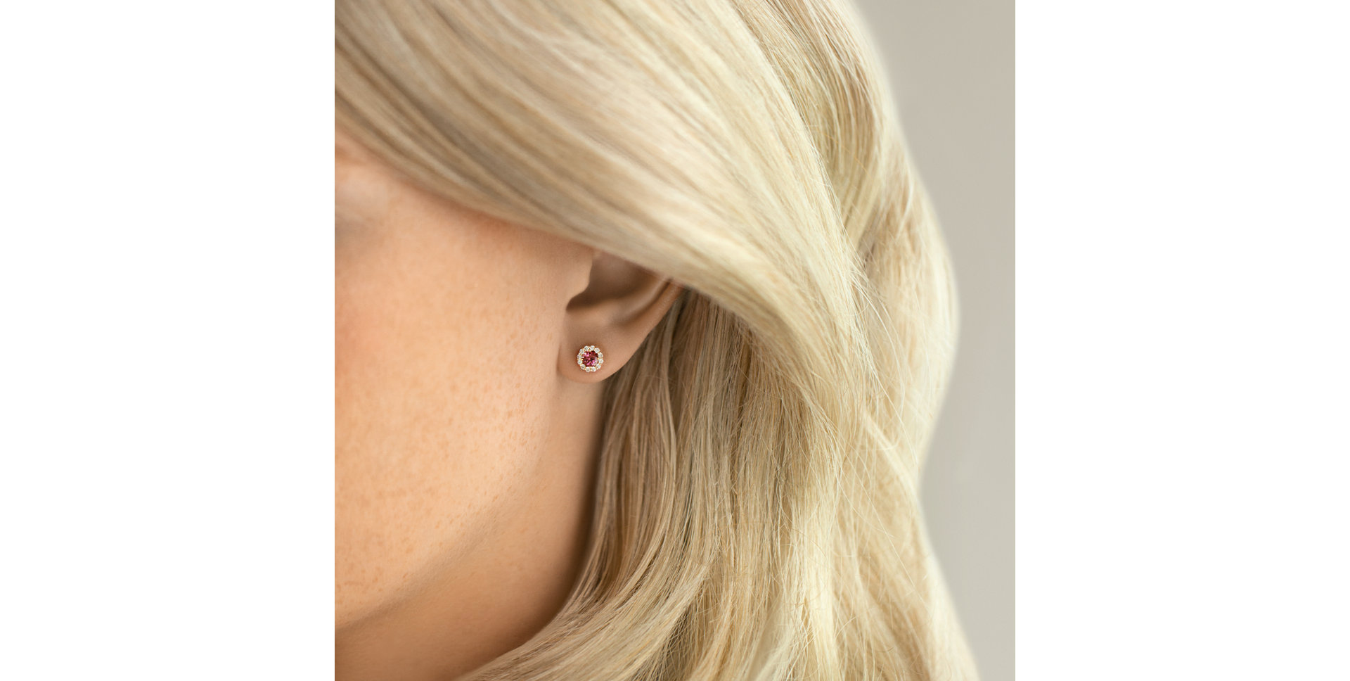 Diamond earrings with Garnet Bloom Spark