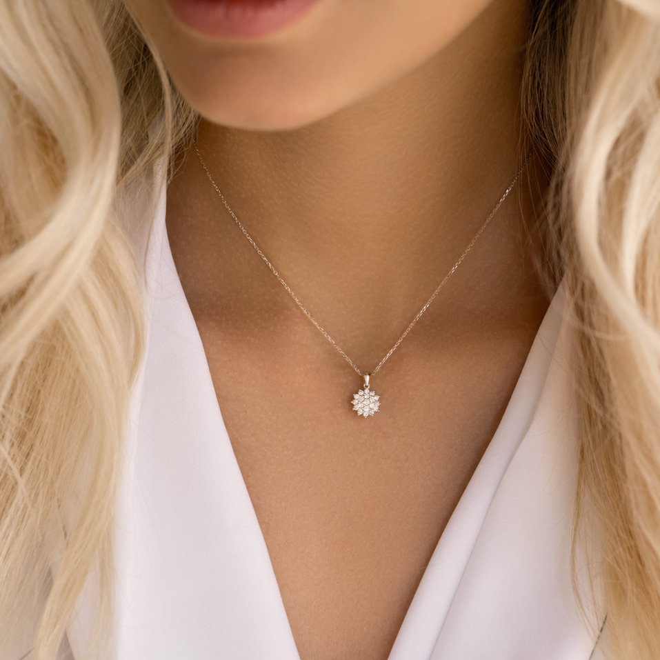 Diamond pendant Delicate Star