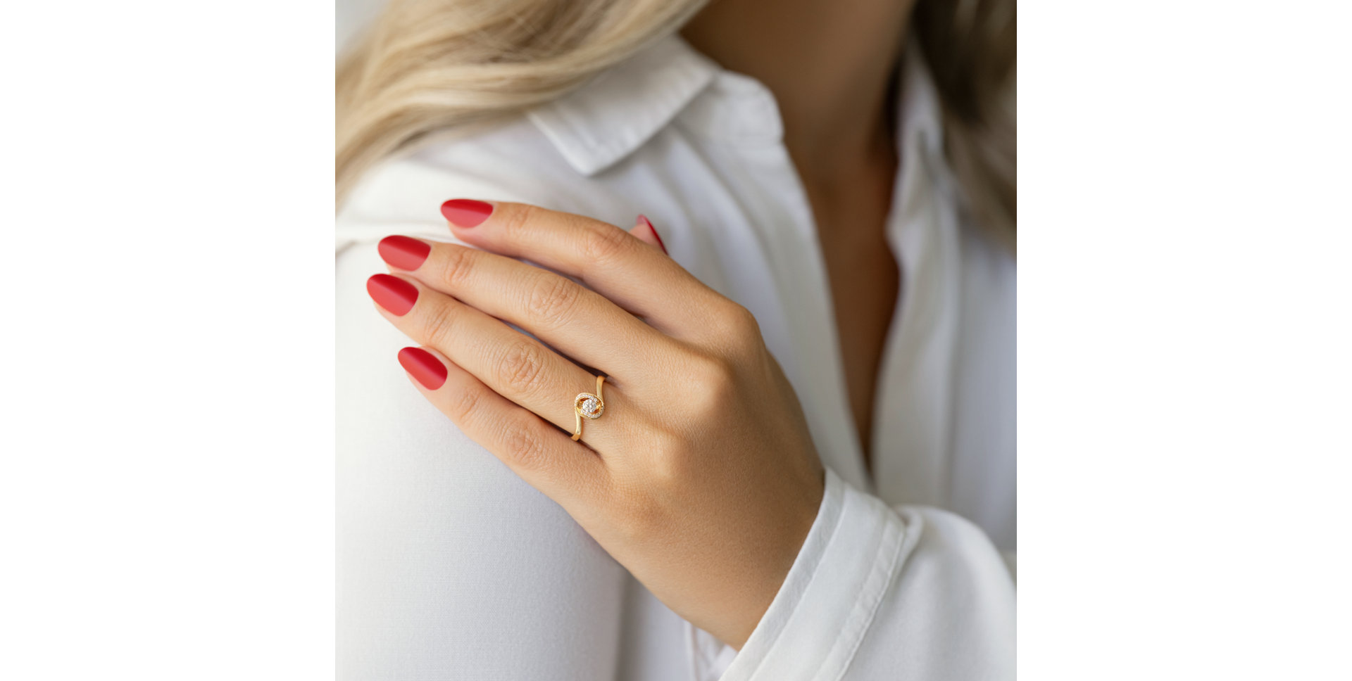 Diamond ring Celestial Shimmer