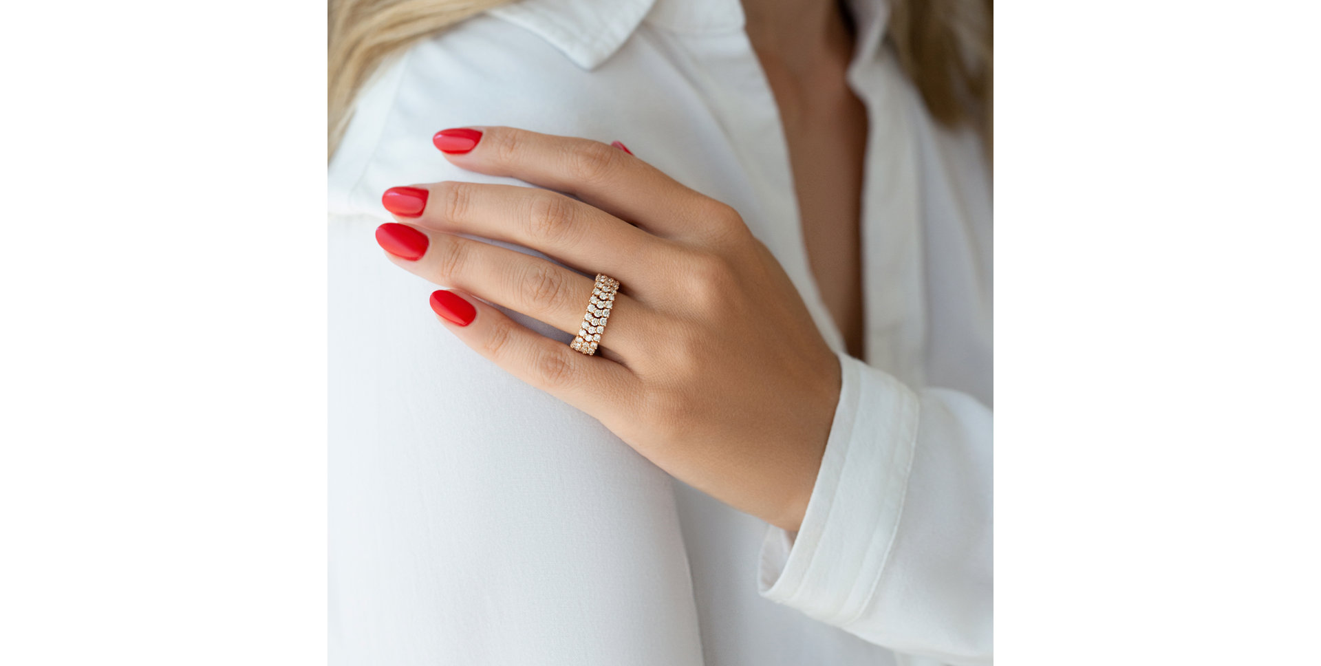 Diamond ring Sparkling Skyline