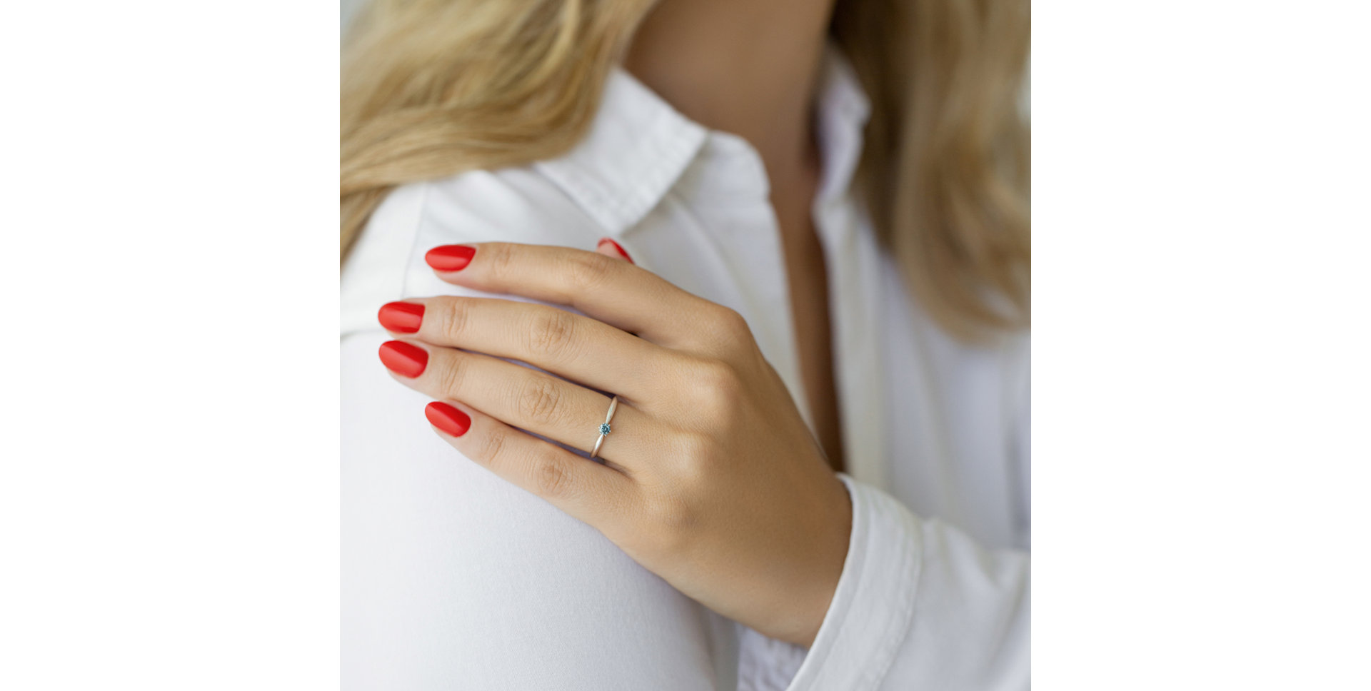 Ring with blue diamonds Eternal Joy