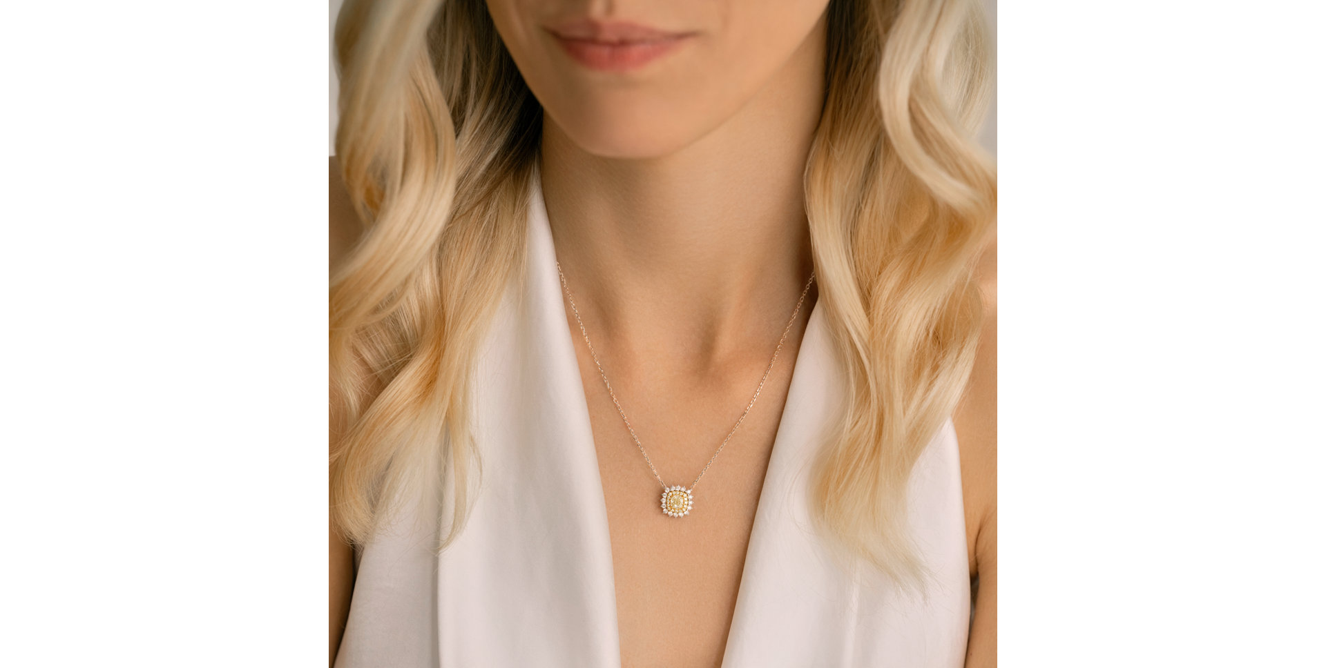 Necklace with yellow and white diamonds Sun Goddess