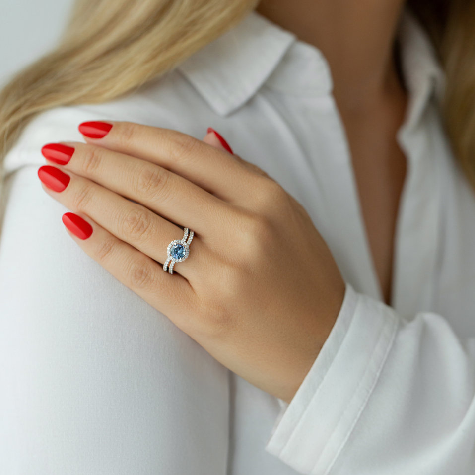 Diamond ring with Tanzanite Rosena
