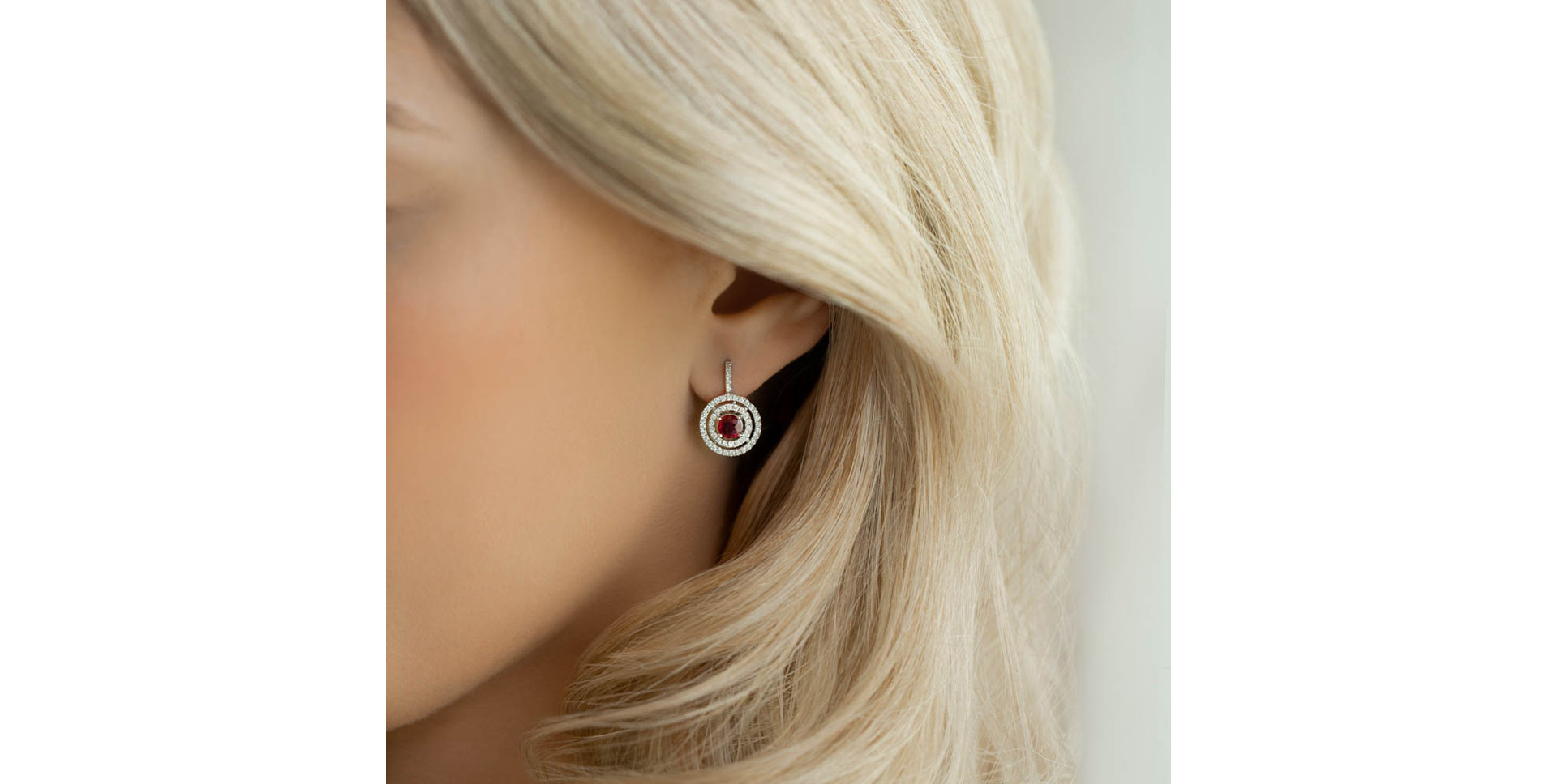 Diamond earrings with Ruby Shiny Circles