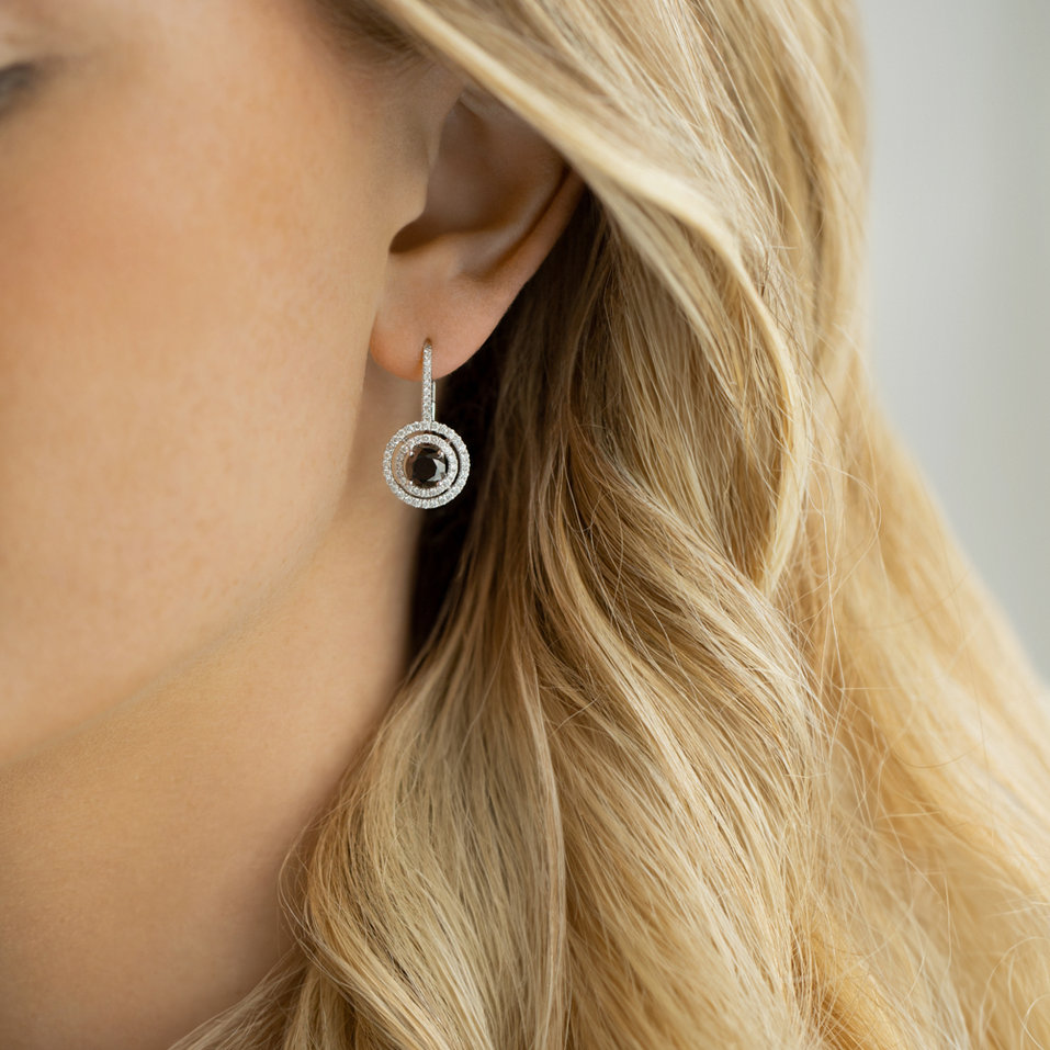 Earrings with black diamonds and white diamonds Bethe
