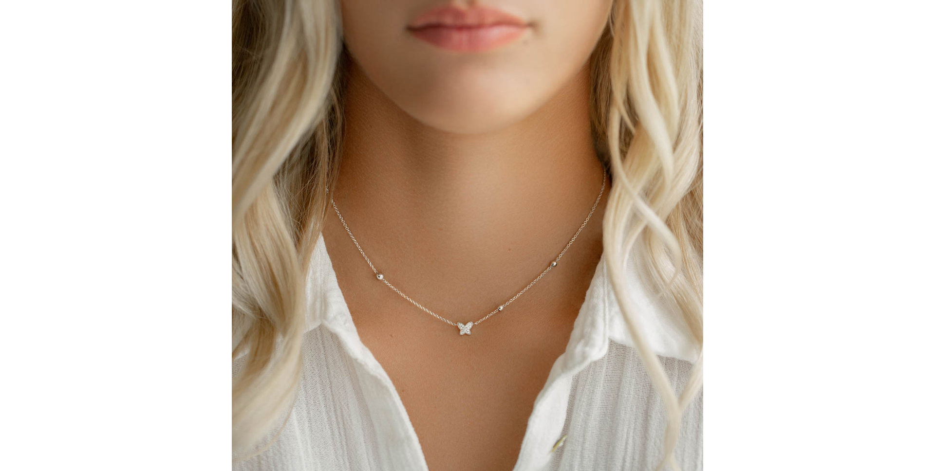 Diamond necklace Magic Butterfly